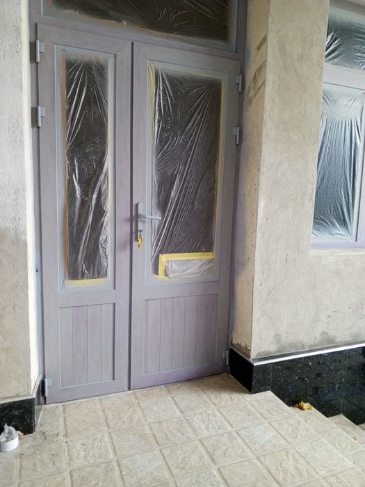 Краска 60 минг Аква териза эщик ва Темир дарвозани