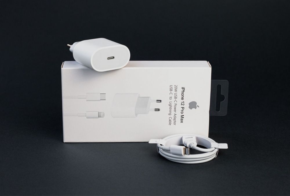 Оригинален комплект зарядно Apple Айфон (Iphone) USB-Type-C 20W/Fast