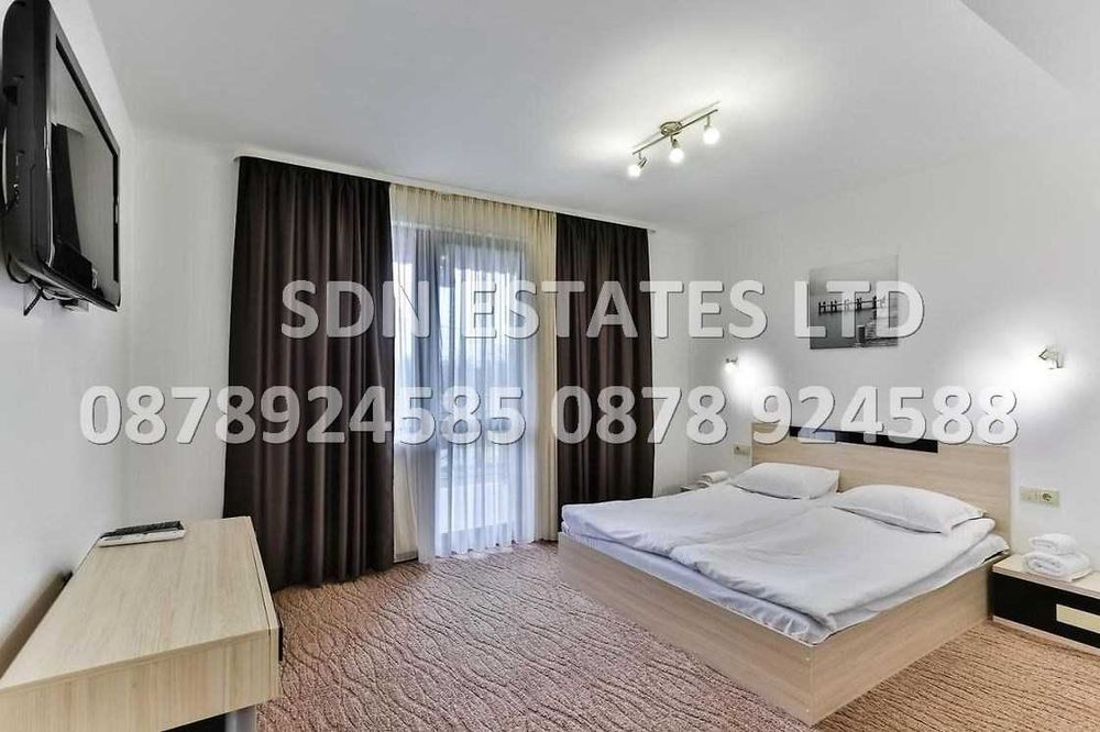 Продава разработен прекрасен хотел в сърцето на Розовата долина