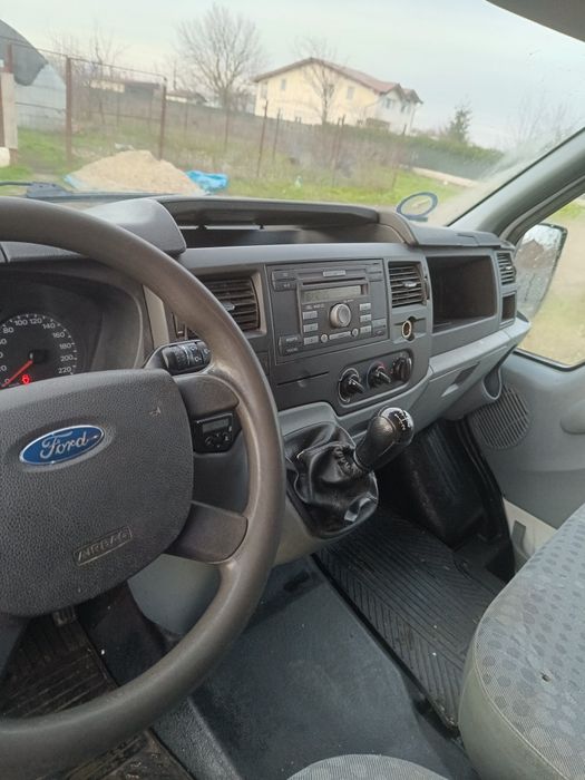 Ford transit 2009