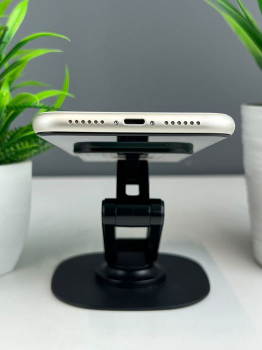 Телефон Apple iPhone 11 128GB
