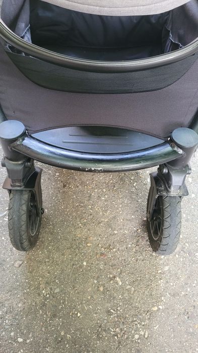 Carucior pentru copii 3 in 1 Joie Versatrax plus Scaun auto I-Venture pentru 0-18 kg si baza ISOFIX compatibila atat cu scoica cat si cu scaunul