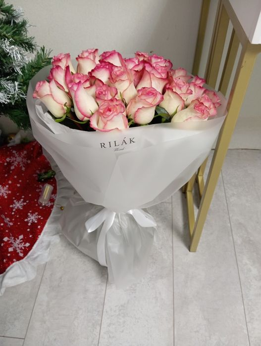 Продам букет только что привезли