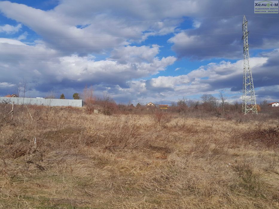 Парцел зад бензиностанция "ПЕТРОЛ", вилна зона "ПАРТА", гр.Монтана