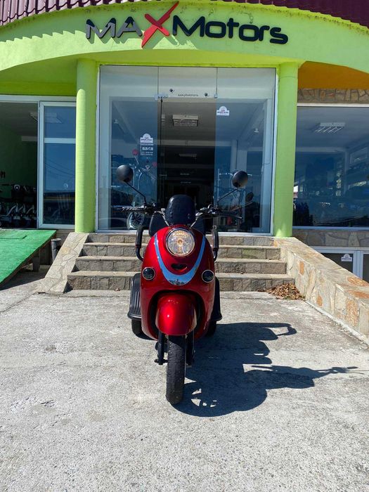 ТОП ОФЕРТА Електрическа триместна триколка MaxMotors X2 1500W RED