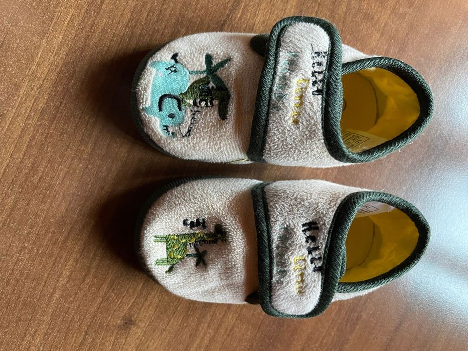 Sandale Nike,Papuci de casă LC Waikiki,