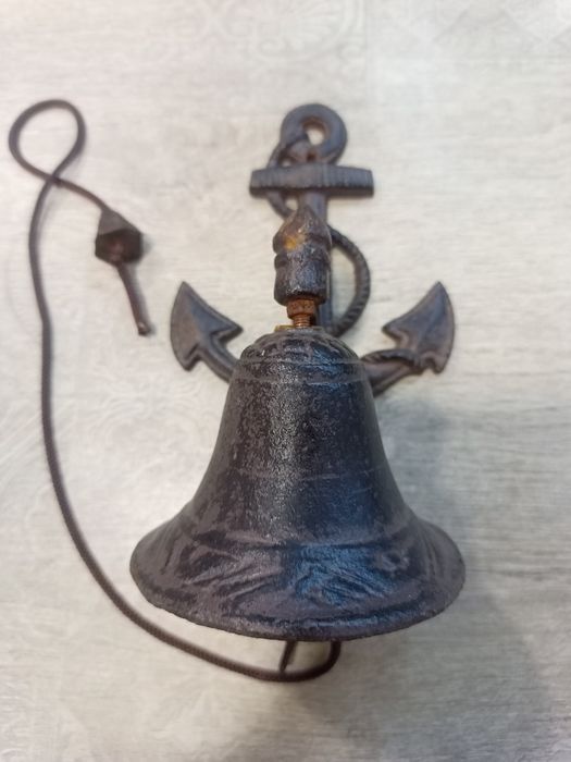 Автентична чугунена камбана Морска котва - Масивна отливка с превъзход