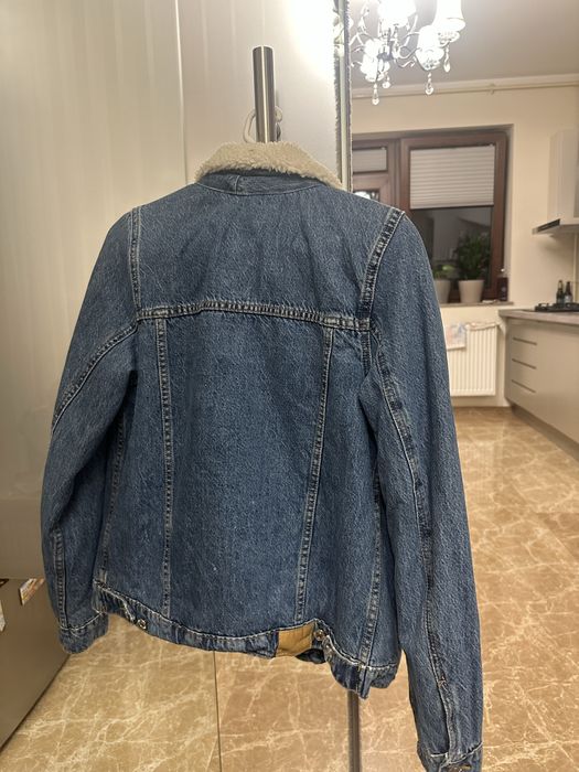 Geaca de blugi Bershka