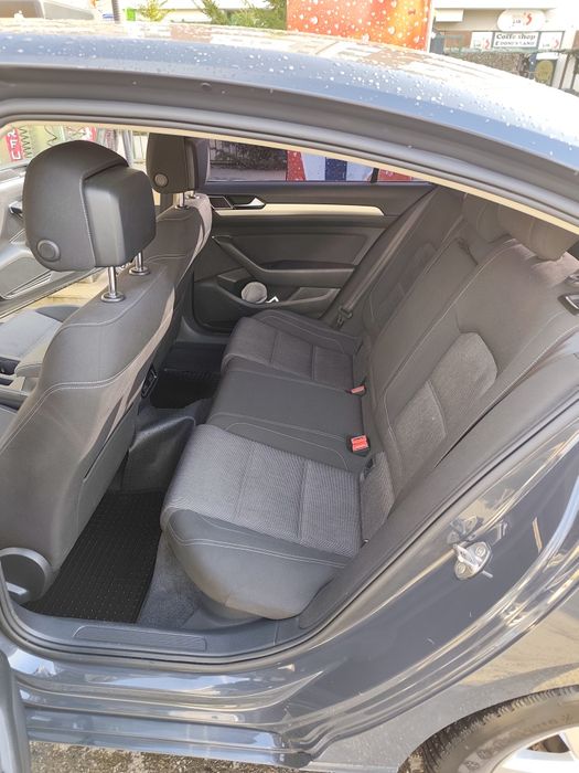 Vând Passat B8 sedan