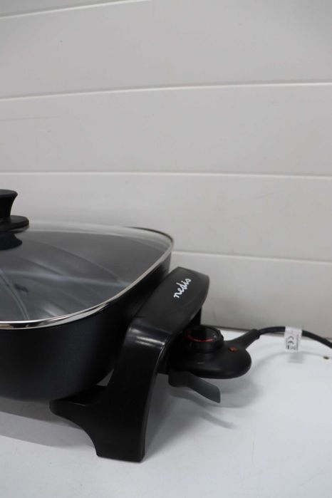 NEDIS Електрически тиган с незалепващо покритие и стъклен капак