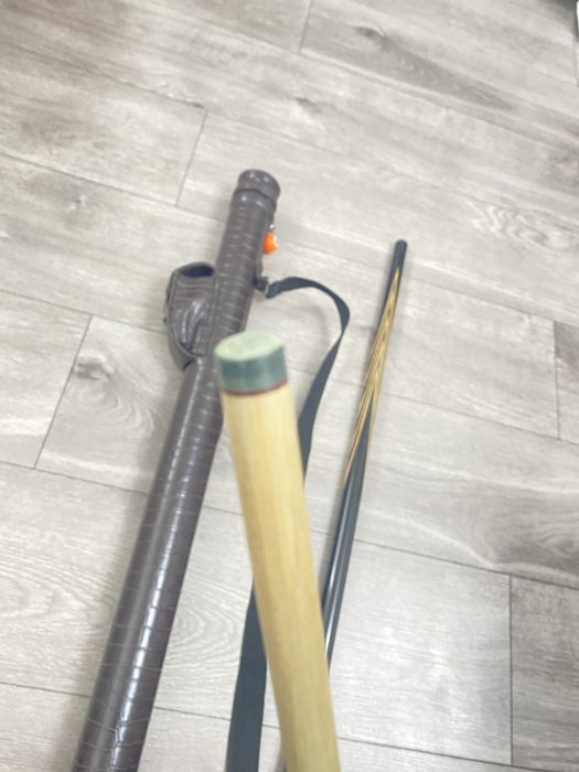 Бильярдный кий Е.Онищенко