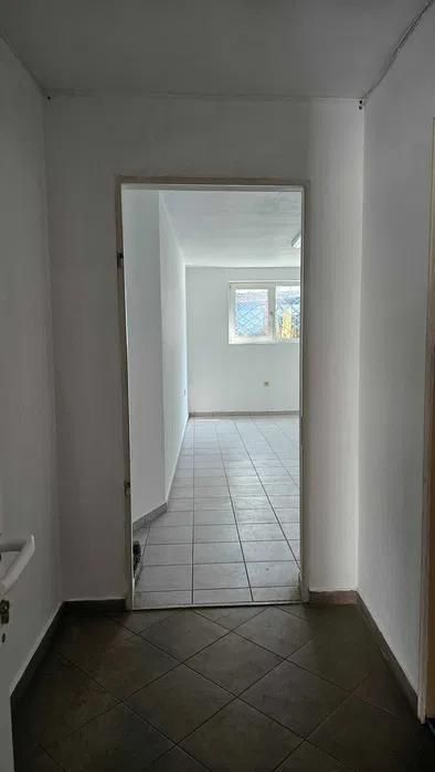 Офис, под наем, Зимно кино Тракия