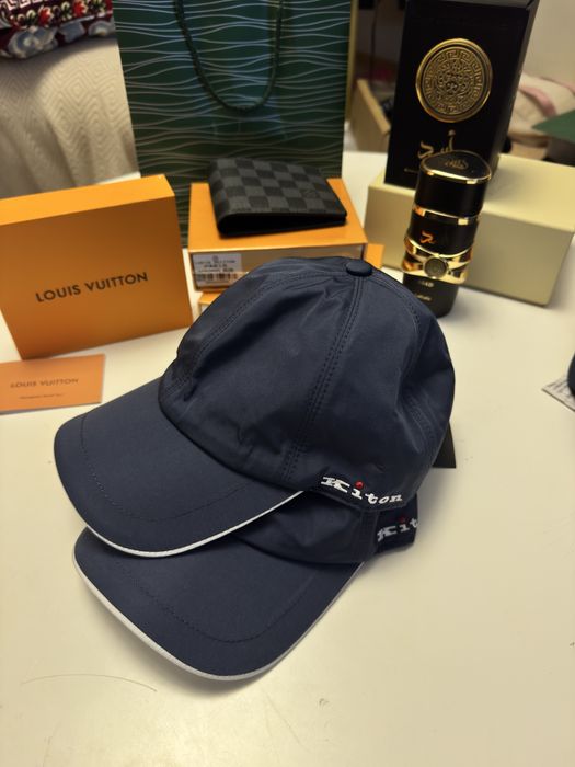 Кепки Loro Piana,Kiton,Brunello Cucinelli