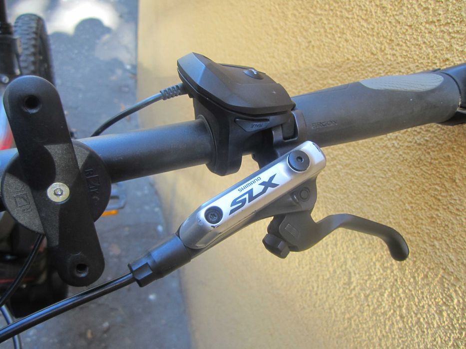 Bicicleta electrica full suspension