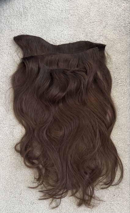 Славянска коса на треси