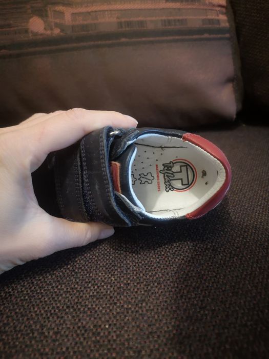 Продаю обувь на мальчика