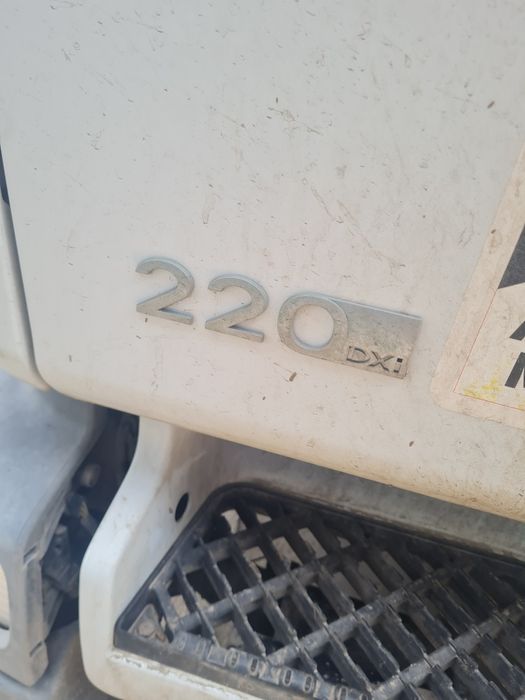 Camion Renault Midlum 220dxi  cu lift CUTIE VITEZE DEFECTA