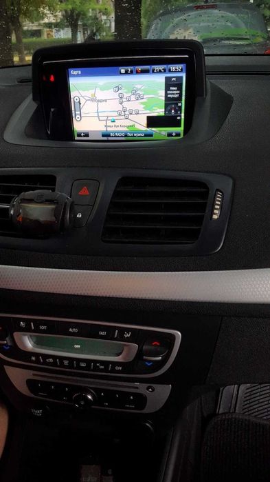 11.45 Carminat TomTom Live Renault Sd Card Рено Навигационен Диск 2026