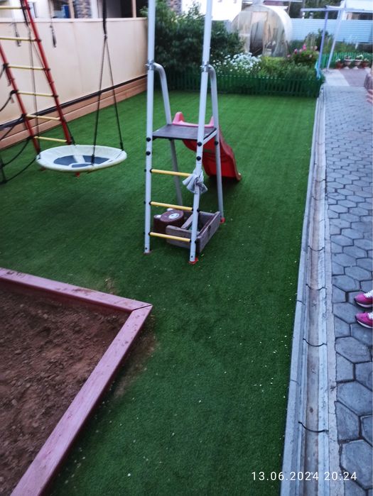 Газон искусственный