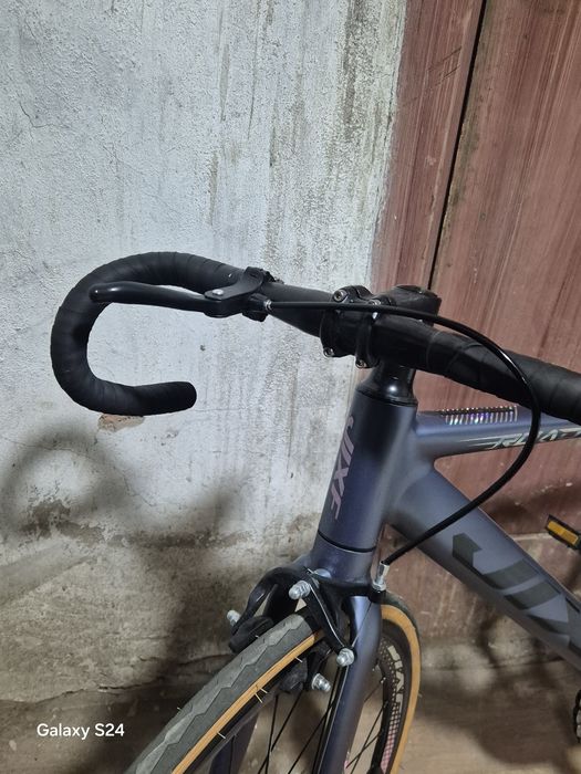 В продаже фикс jixf AT-6