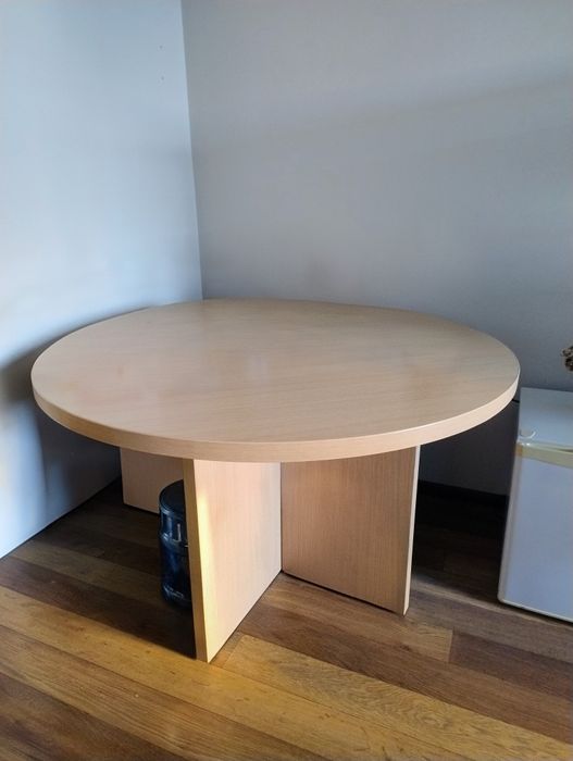 Кръгла маса 120 ф