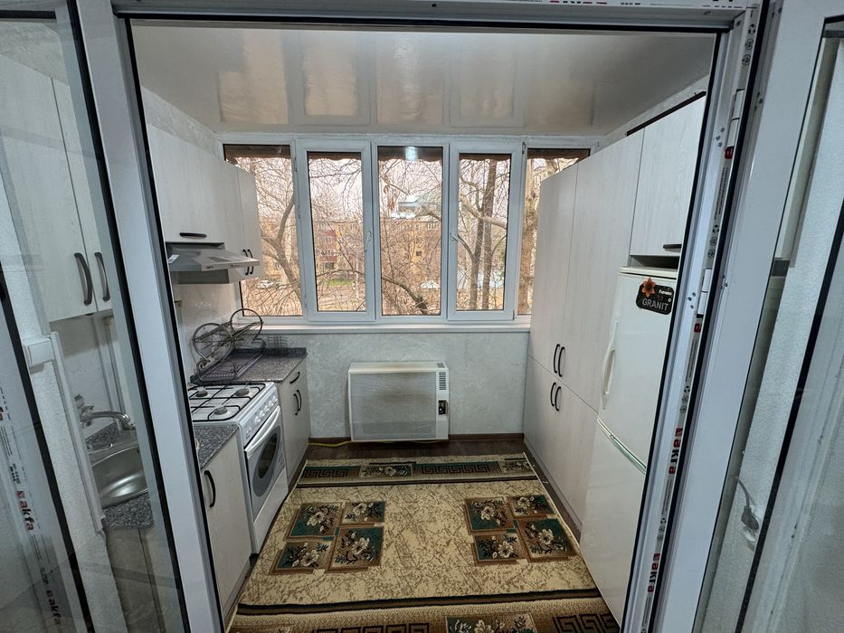 Vokzal. Saodat ikki xonali uy ijaraga beriladi. 350$. Oilaga