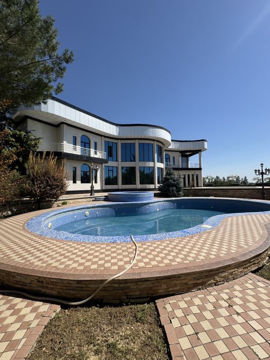 Продаётся Роскошный Дача.