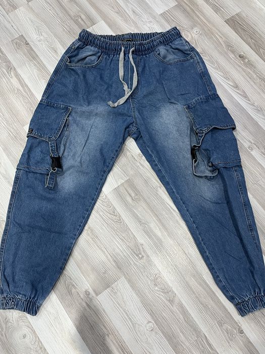 Мъжки дънкови дънки