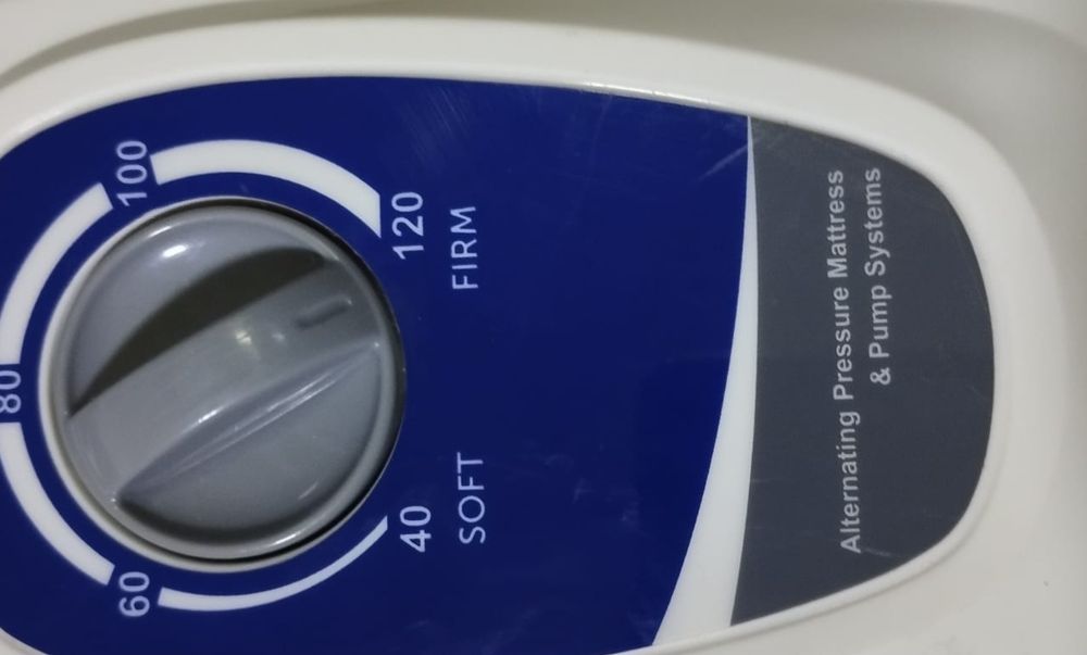 Pompa  pentru saltea antiescare –  funcțională