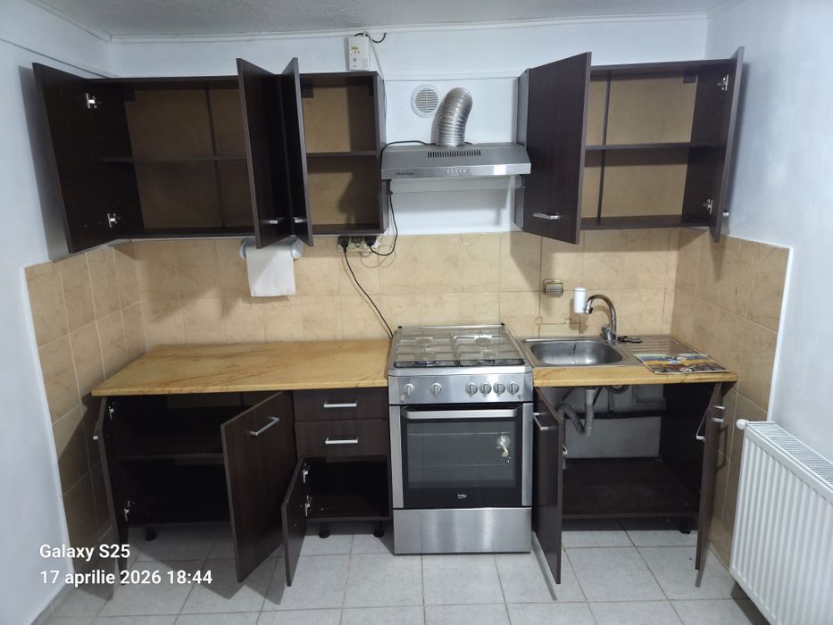 Vand mobila bucatarie