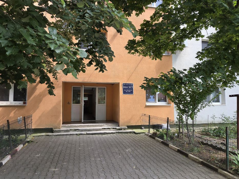 Garsoniera de vanzare Chitila proprietar
