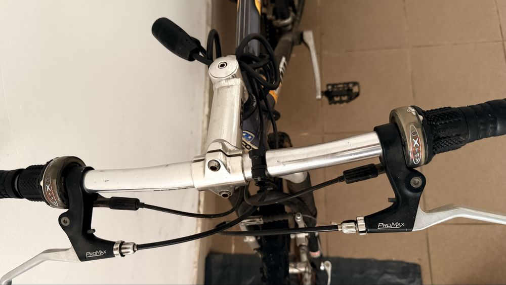 Bicicleta Tamptco Scott