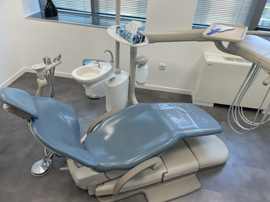 Стоматологичен стол A-dec A500