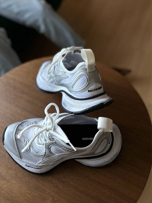 Кроссовки Balenciaga, 35.5 (почти новые)