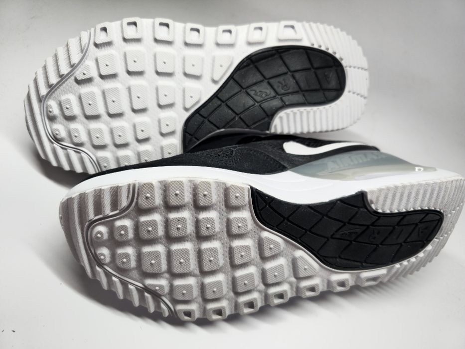 Дамски маратонки Nike Air Max SYSTM, 38 номер(24 см), нови