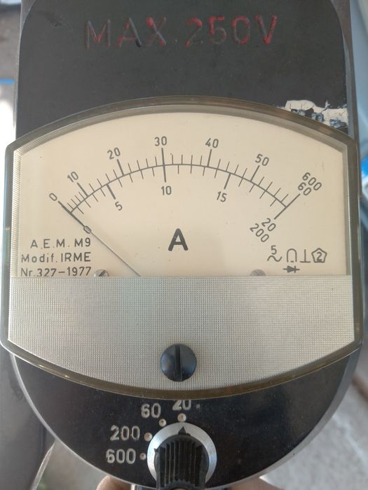 Vând aparat de masură clampmetru AEM ( clește ampermetric ), 600A