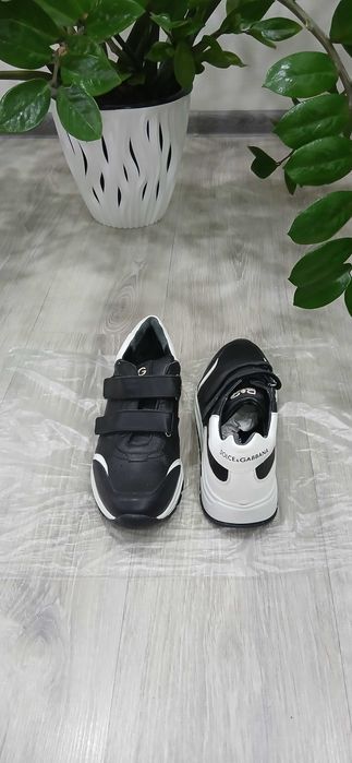 Кожаные мужские (подростковые) кроссовки НОВЫЕ