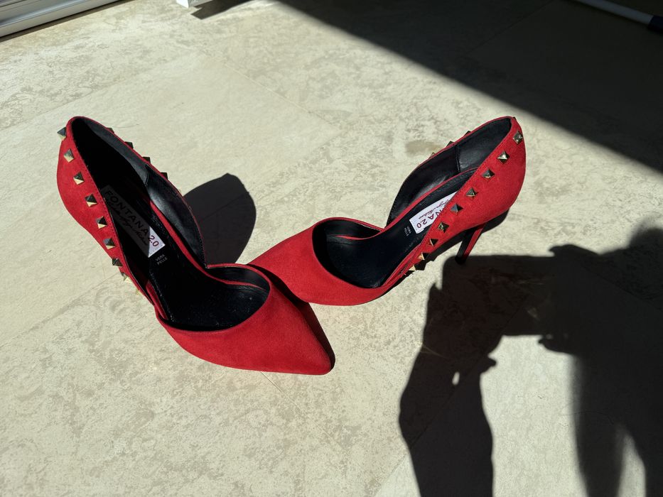 Pantofi rosii eleganti Fontana
