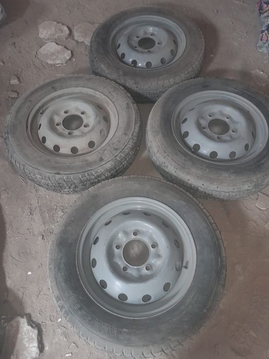 Диски с покрышками