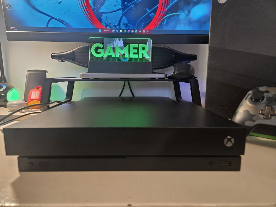 Consola Xbox One X 1 TB