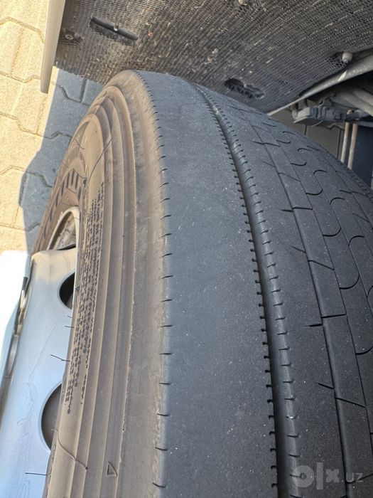 Тягачи марки  Volvo