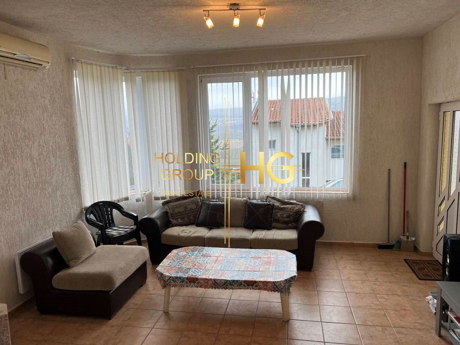 Продава се Къща в с. Оброчище, Област Добрич - 160 кв.м за 688 €/кв.м - Снимка #2