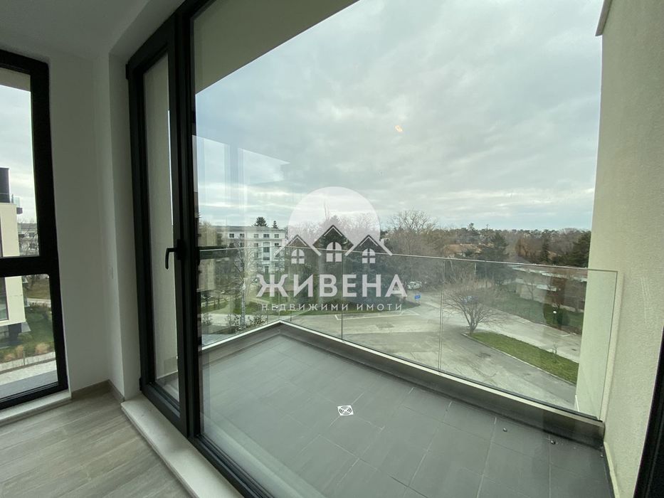 Продава се Четиристаен апартамент в к.к. Св.Св. Константин и Елена - 141 кв.м за 2042 €/кв.м - Снимка #7