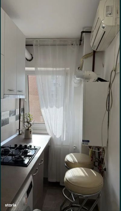 Inchiriez Apartament 1 camera cu centrala, etaj 3 - Micalaca