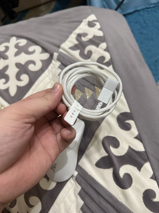 Razer viper v2 pro white