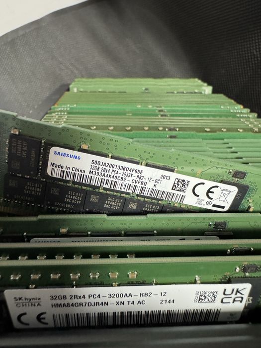 Memorii ddr4 ecc 32gb ram AI server workstation