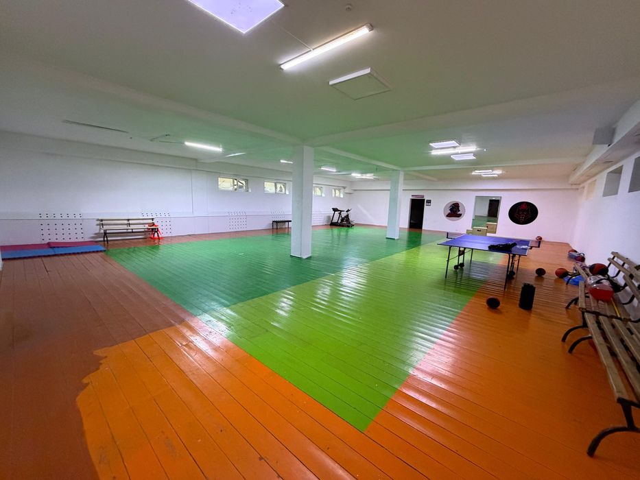 Зал в аренду ( танцы, фитнес, растяжка)