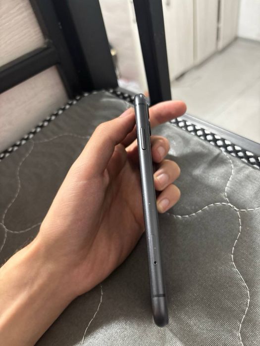 Iphone 11 .