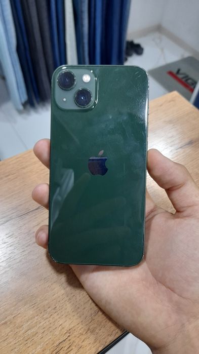 Продается айфон 13