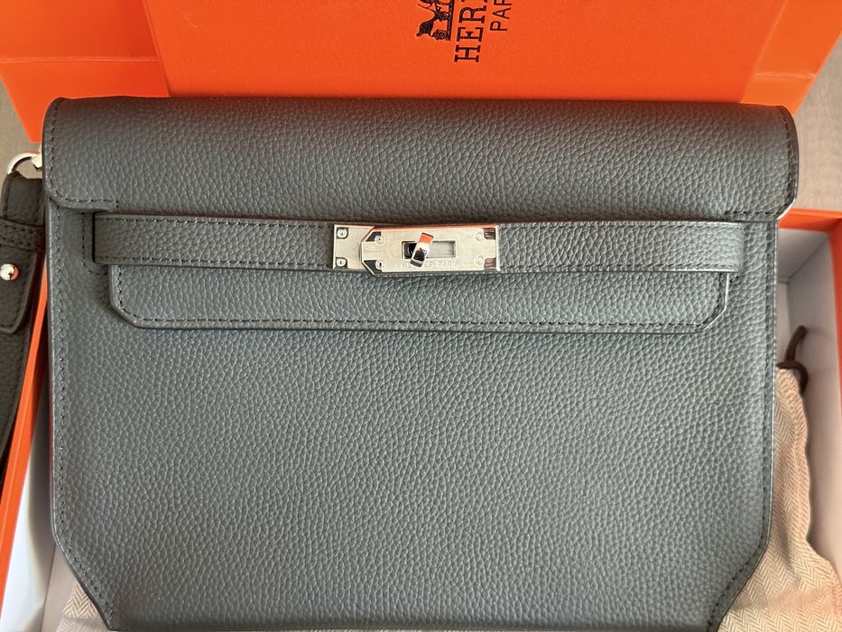 Продаю клатч Hermès Kelly Dépêches